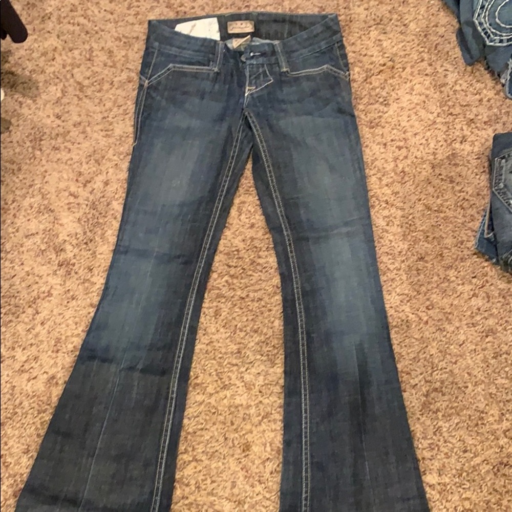 Dark blue William rast jeans